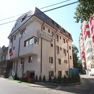 Basarab 2*, Bucarest Rumanía